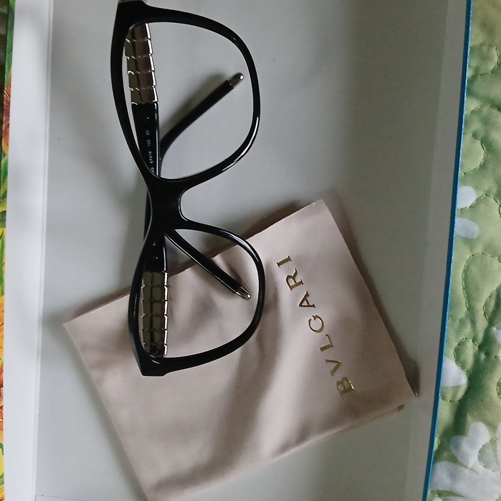 Preowned Bvlgari Black Frame With Brand New Cleaning Cloth.